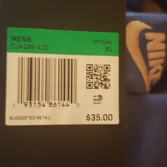 Nike short sleeve 👕 - Picture 4 of 4